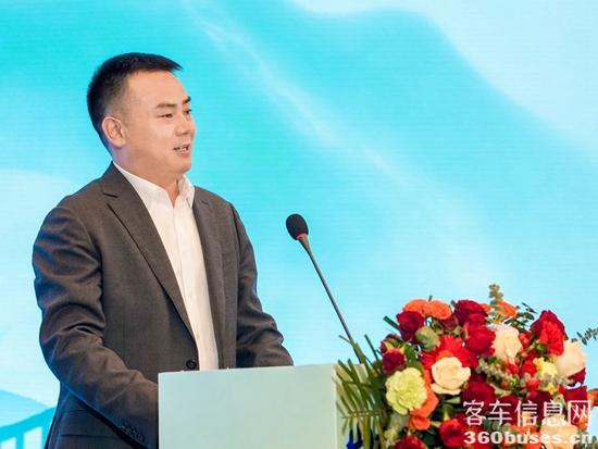 旅游天團共聚，宇通國風新車首發，2024山河萬里行貴州起航！