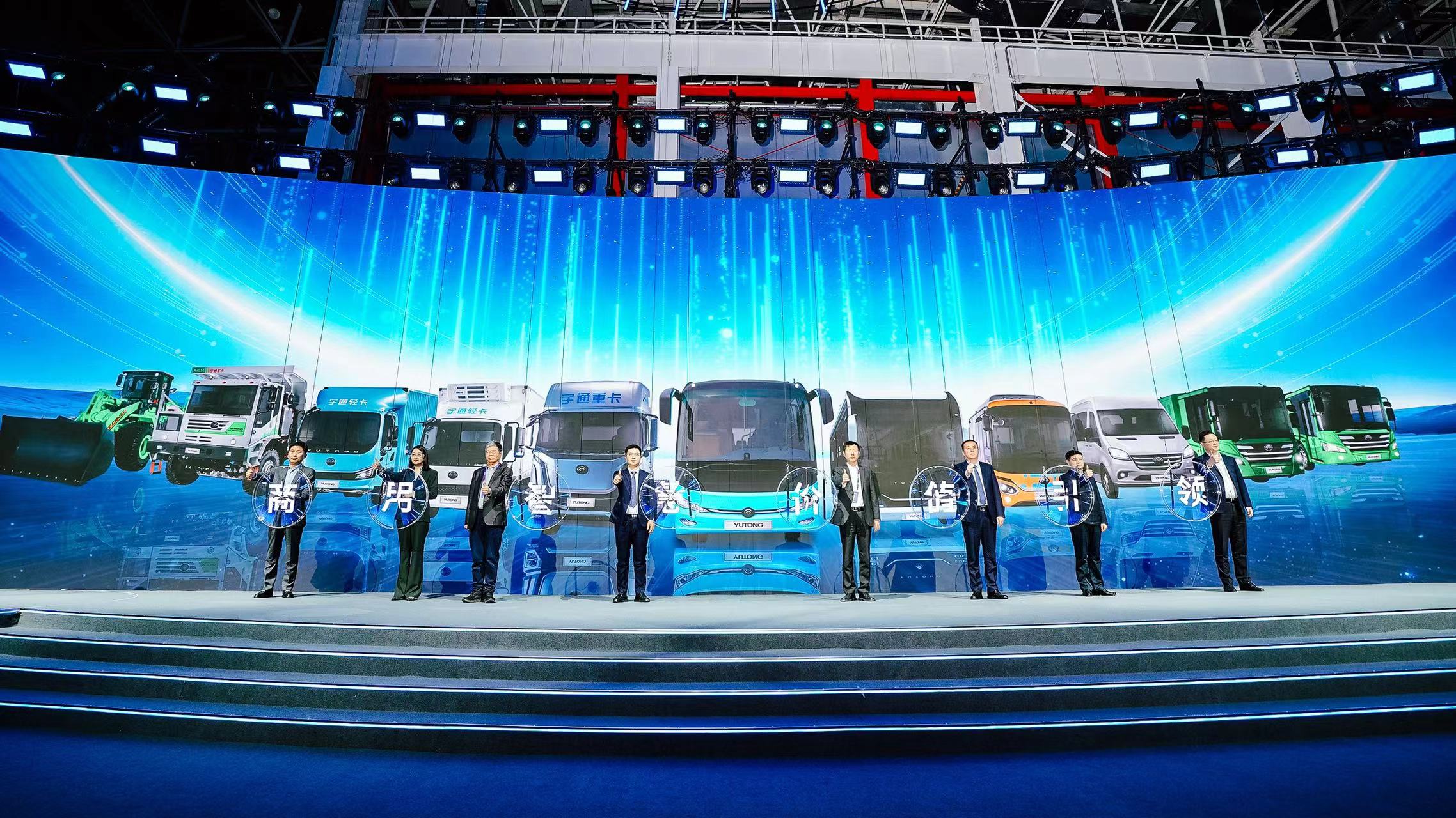 破解行業(yè)困境！宇通聯(lián)手寧德時代首發(fā)15年150萬公里質保長壽命電池