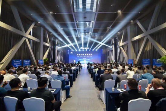 實(shí)力見(jiàn)證 | 多款新品首發(fā)，宇通重卡春季新品發(fā)布會(huì)隆重舉行