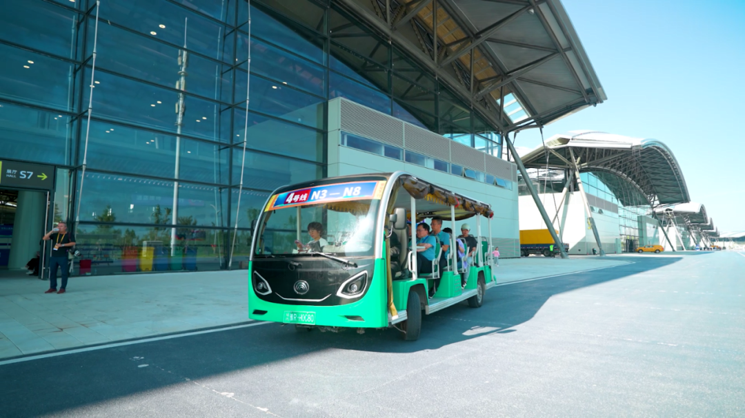 智趣出行，悅動(dòng)未來！宇通觀光車亮相2025中國（鄭州）旅游休閑娛樂產(chǎn)業(yè)博覽會(huì)