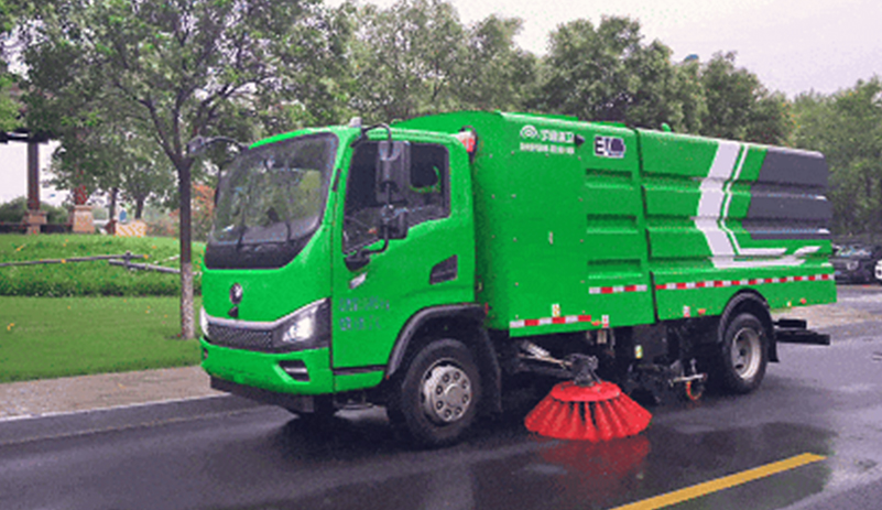 「宇」見好車丨高效應對多場景清掃需求，宇通12噸純電洗掃車煥新上市！