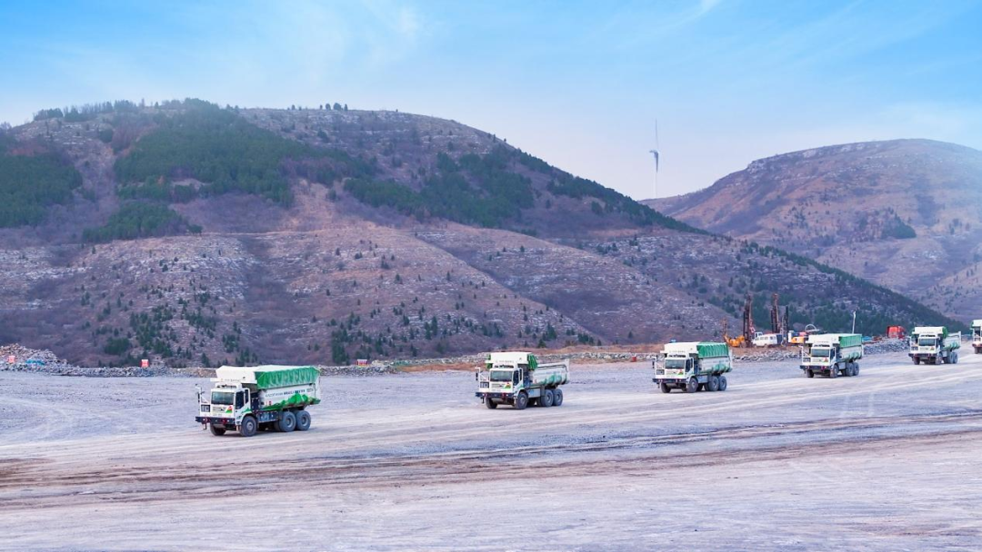 宇礦同行|宇通礦卡受邀參加全球礦業電氣化峰會，共繪零碳智慧礦山新藍圖！