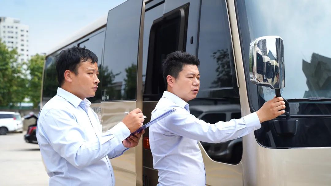 宇通客車連續八屆圓滿護航博鰲亞洲論壇 圖片